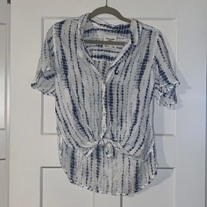 Abercrombie tie dye blouse